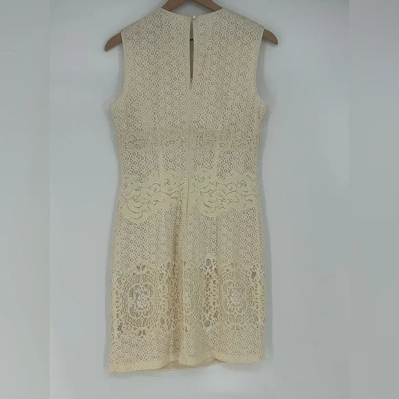 NWT" Karen Millen Embroidered Ivory Lace Wedding Cocktail Party- Women's  Size 8